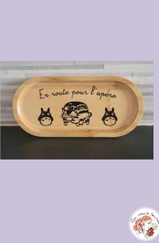 Plateau de présentation Totoro