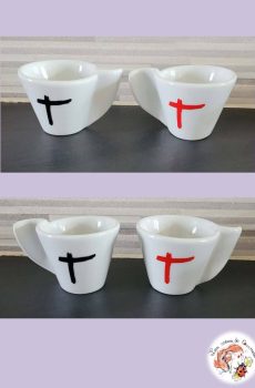Lot 2 tasses Indochine