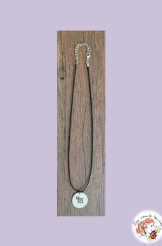 Collier et son pendentif Indochine 40