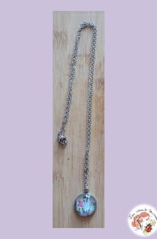 Chaine et son pendentif Indochine Alice et June