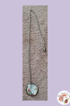Chaine et son pendentif Indochine Alice et June