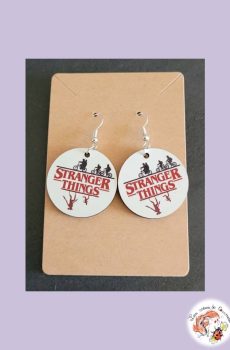 Boucle d'oreilles Stranger Things