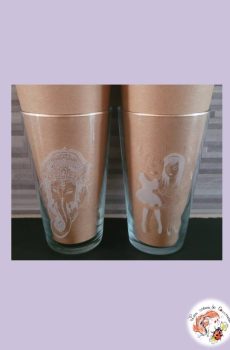 Lot de 2 verres Indochine Alice et June et Karma Girls